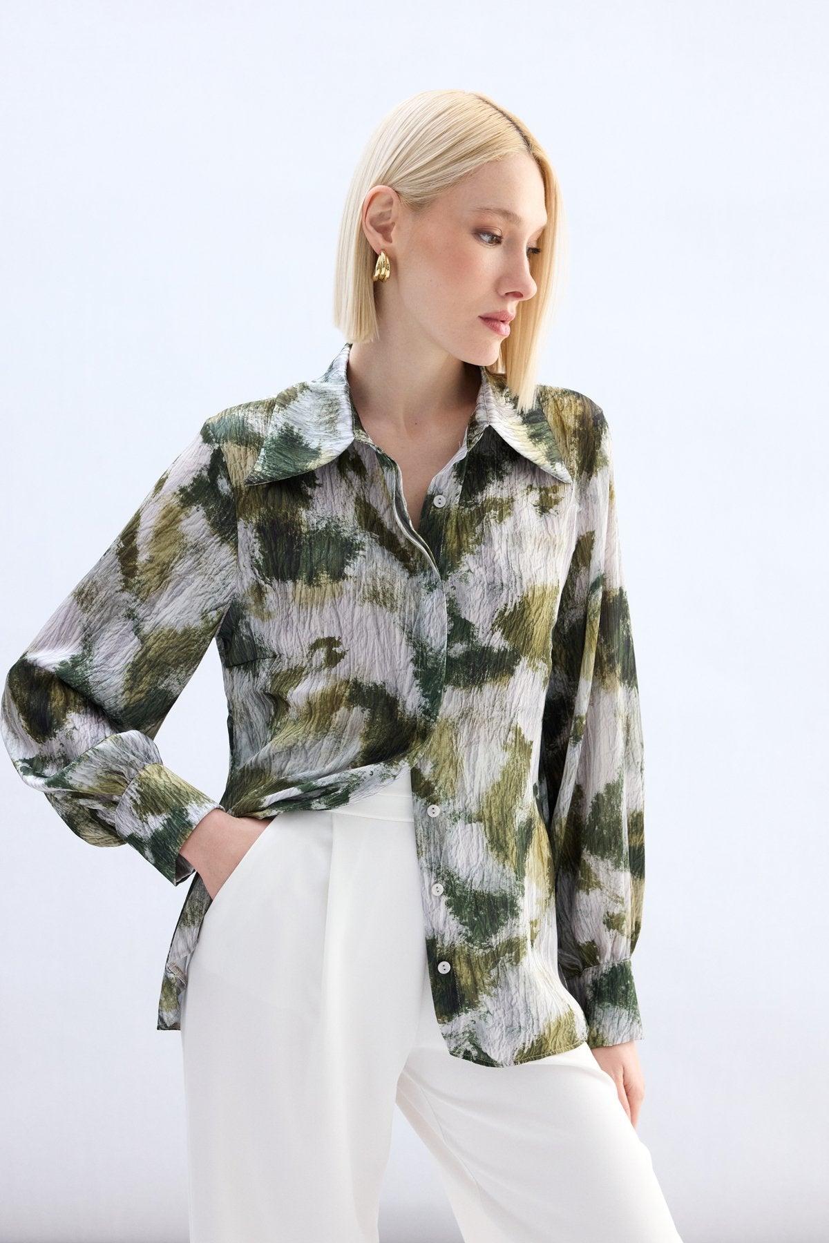 Desenli gomlek haki 8f7da8_7ab8fe57 84b7 4082 8c02 df4a6fc3c137