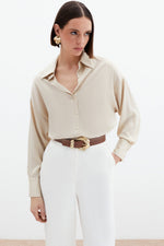 Load image into Gallery viewer, Kendinden Çizgi Desenli Gömlek - Bej