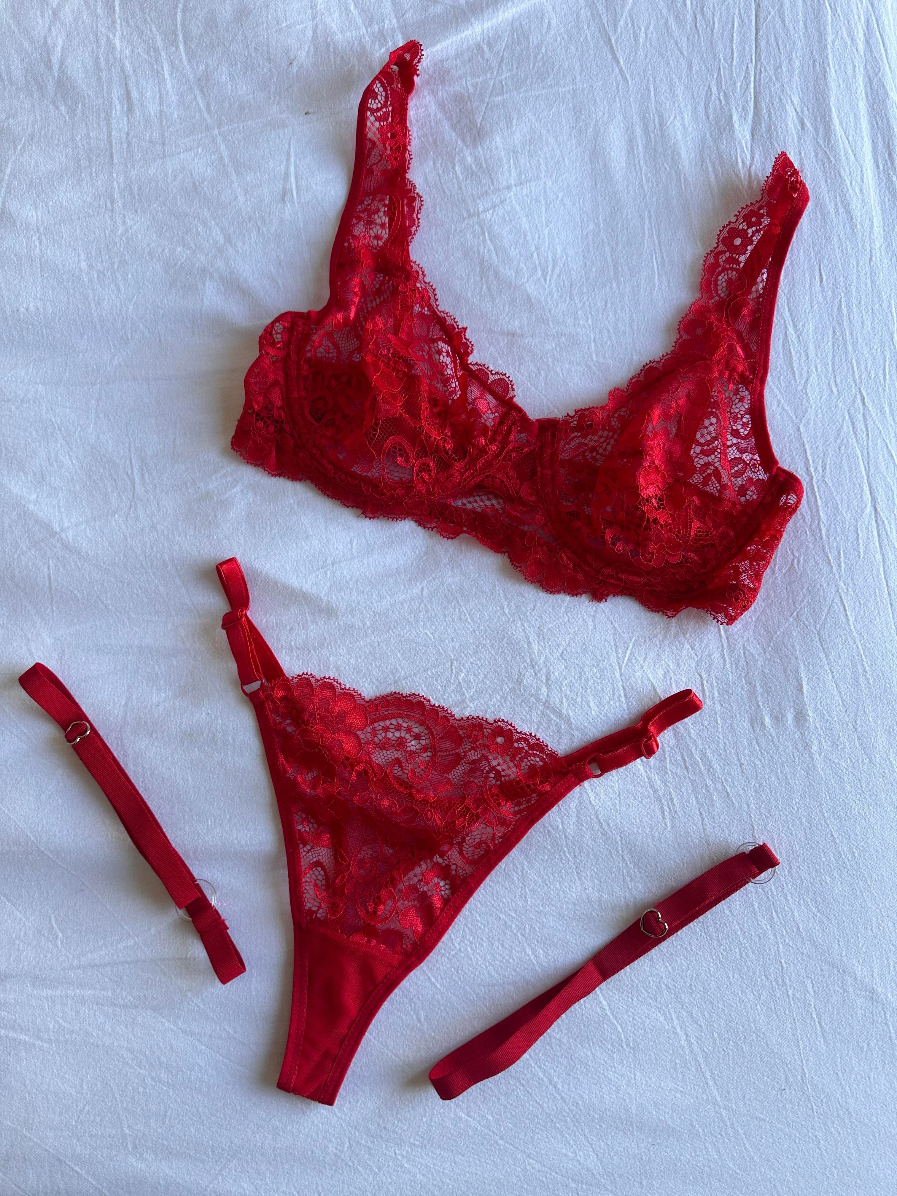 Red Love Leg Strap Set - Romantic Lingerie